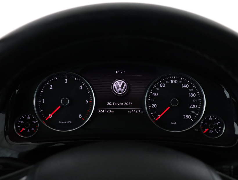 Volkswagen Touareg, 2015