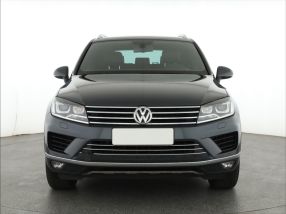 Volkswagen Touareg - 2015