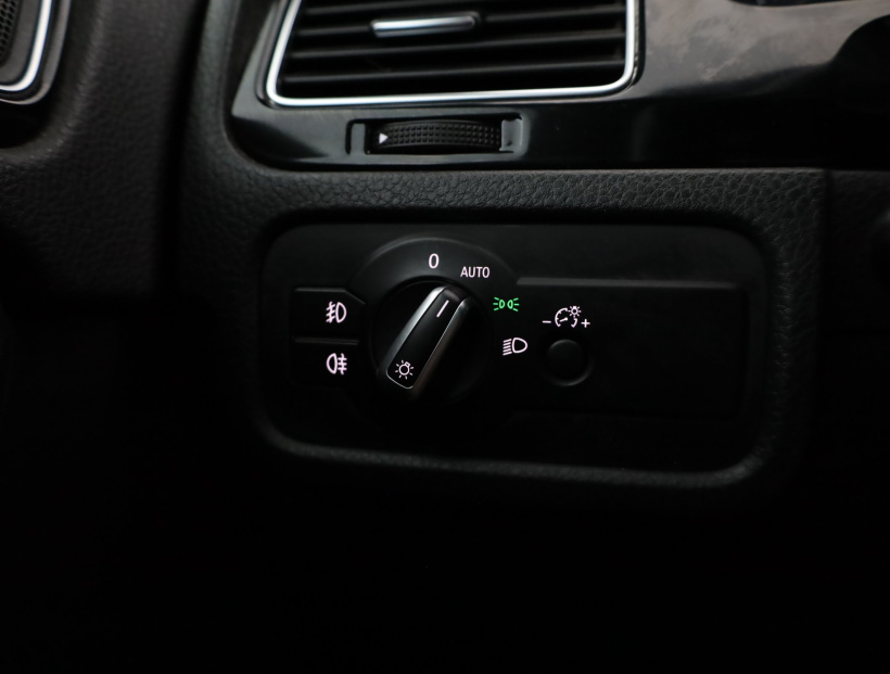 Volkswagen Touareg, 2015