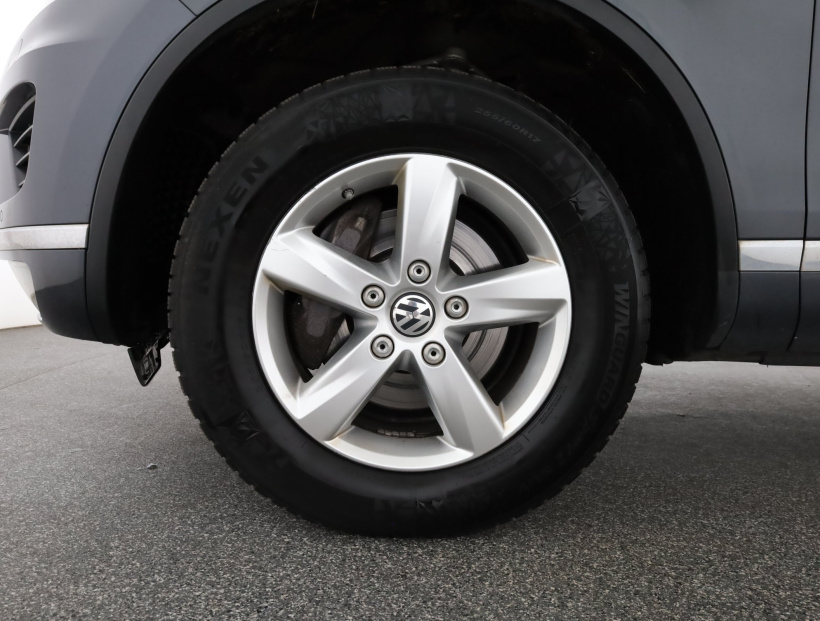 Volkswagen Touareg, 2015