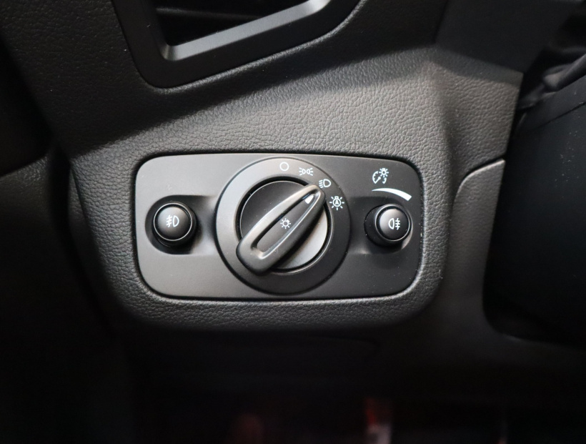 Ford Kuga, 2019