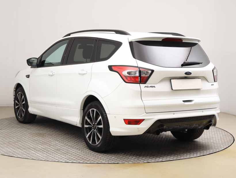 Ford Kuga, 2019