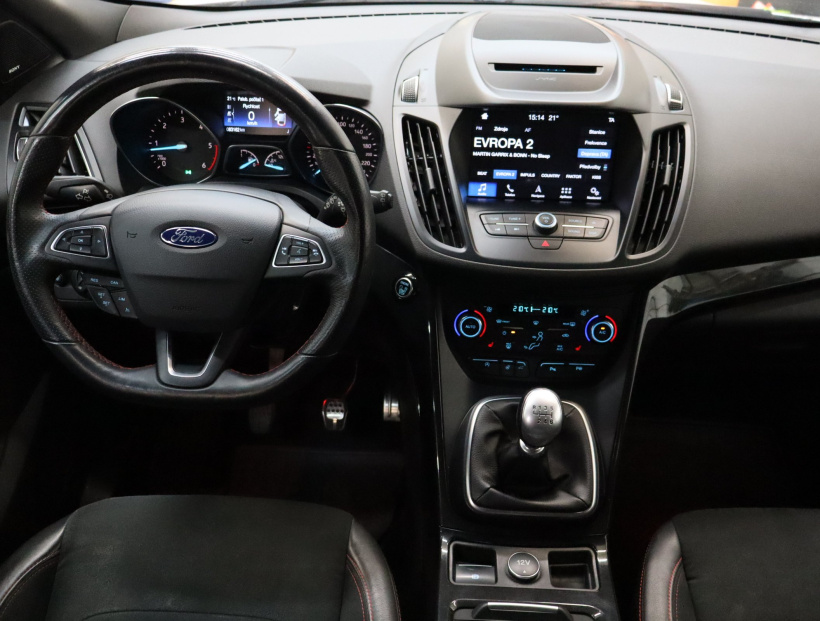 Ford Kuga, 2019