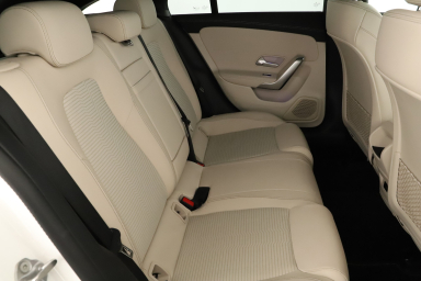 Mercedes-Benz CLA - 2022