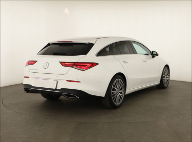 Mercedes-Benz CLA - 2022