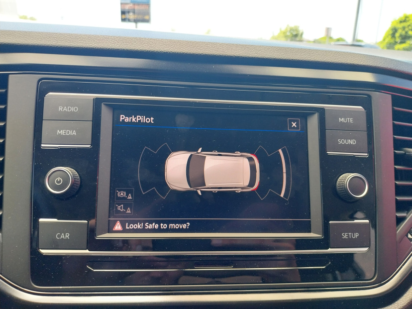 Volkswagen T-Roc, 2018