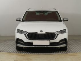 Škoda Octavia Scout - 2023