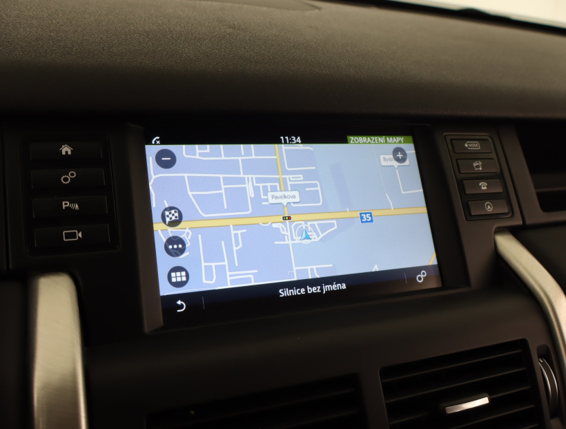 Land Rover Discovery Sport, 2016