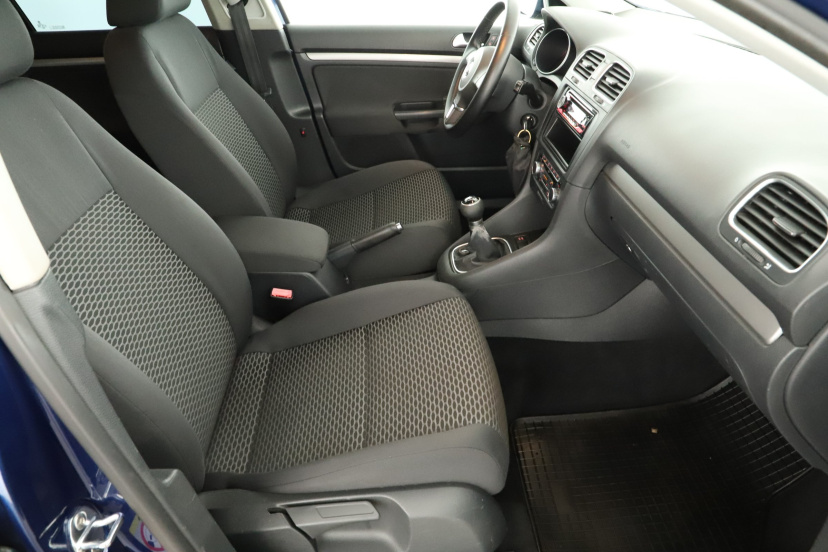Volkswagen Golf, 2010