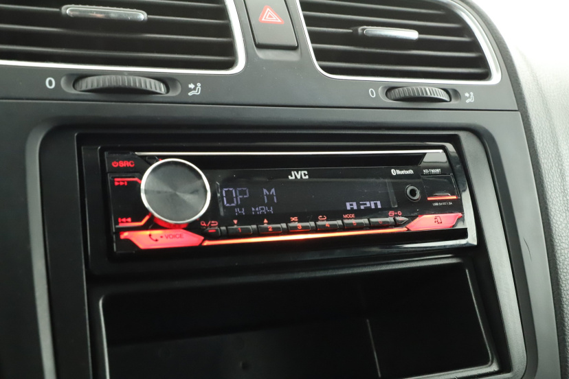 Volkswagen Golf, 2010