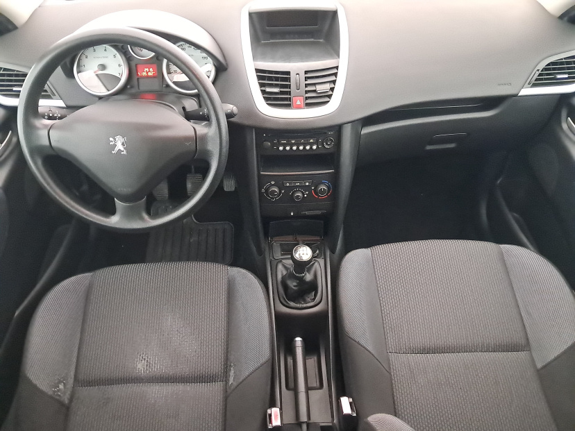 Peugeot 207, 2010