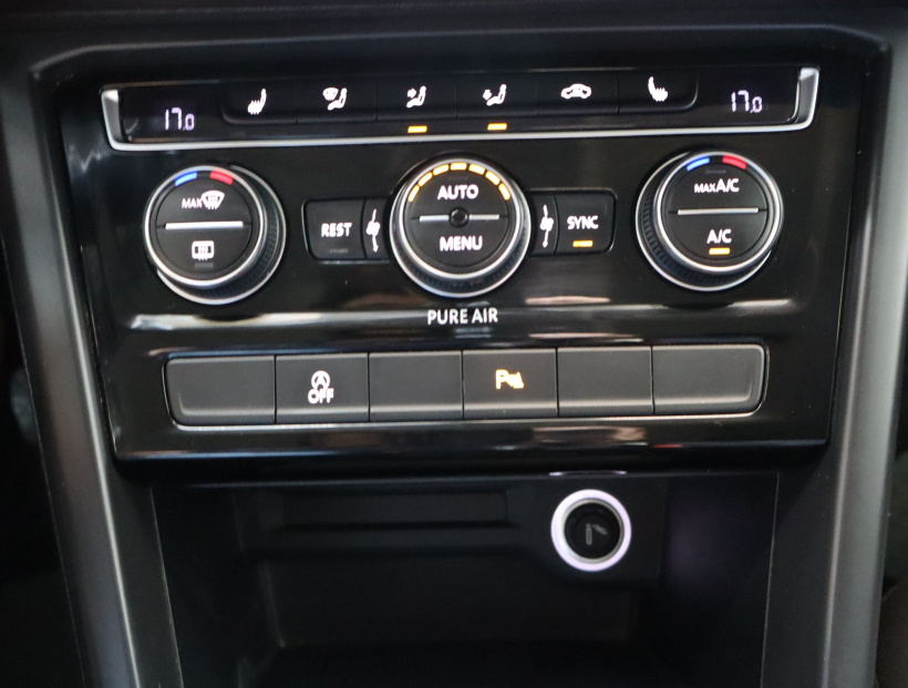 Volkswagen Touran, 2015