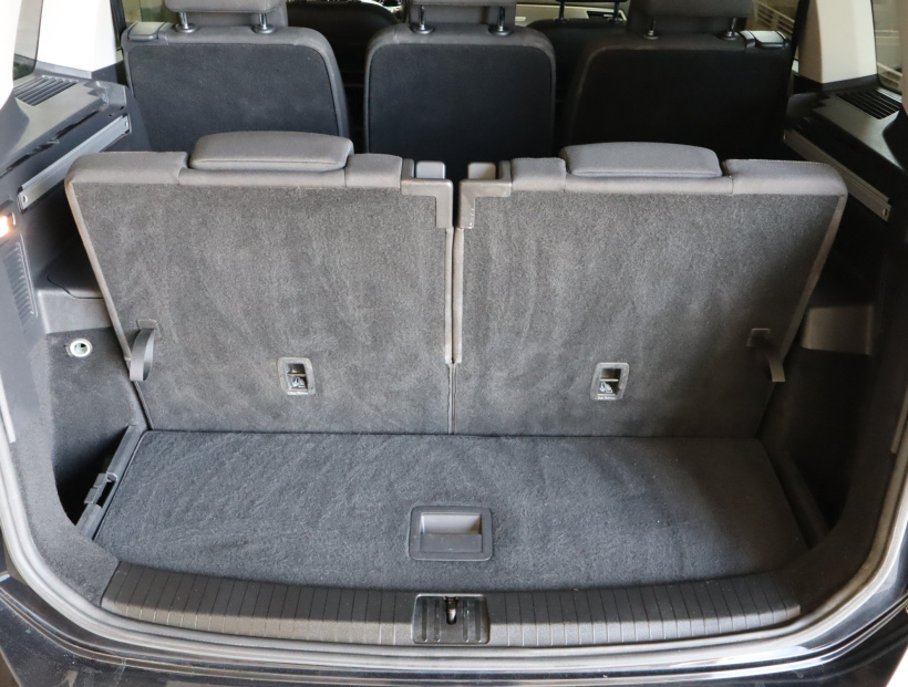 Volkswagen Touran, 2015