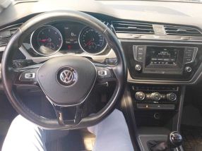 Volkswagen Touran - 2015