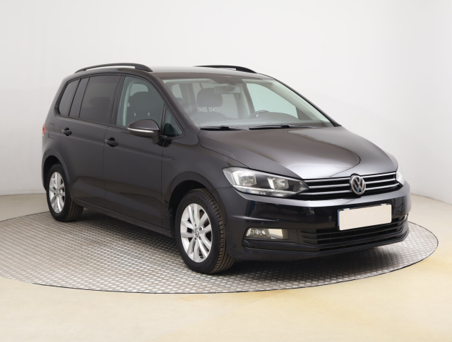 Volkswagen Touran 2015