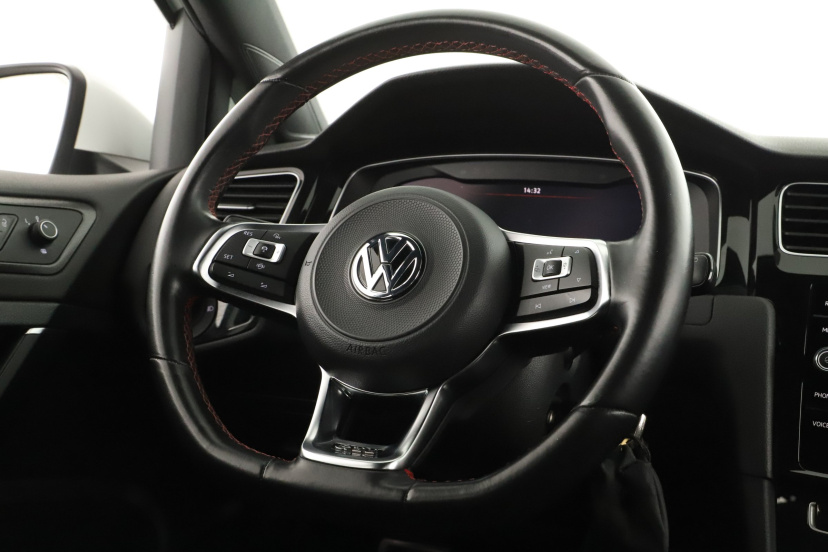 Volkswagen Golf, 2019