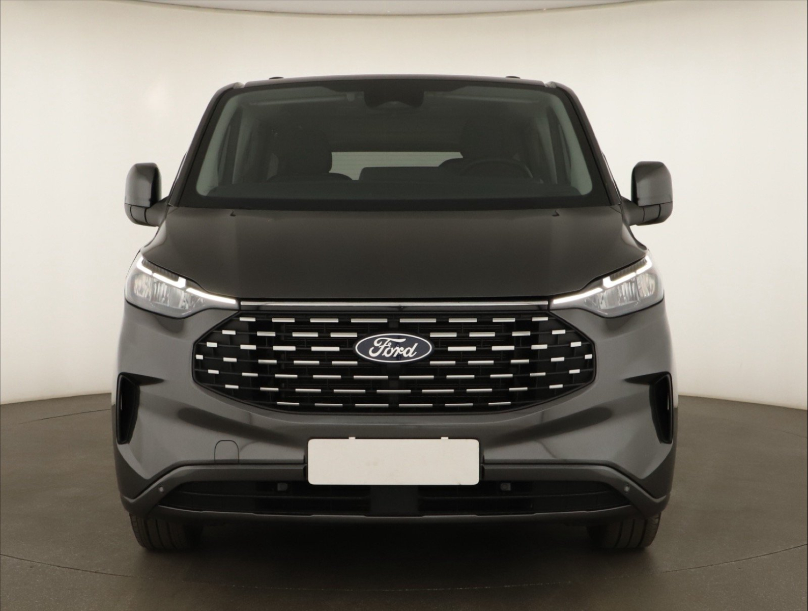 Ford Tourneo Custom - 2025