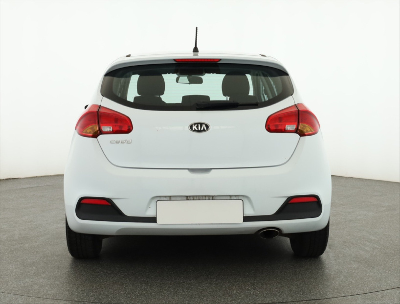 Kia Ceed, 2013