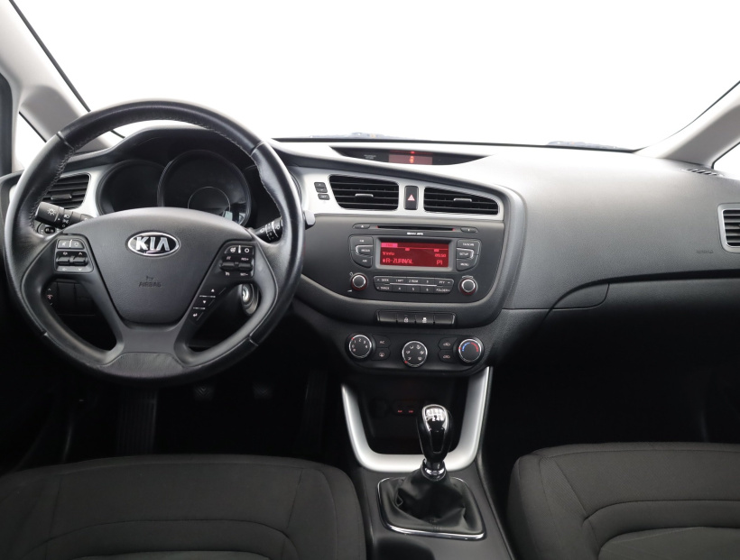 Kia Ceed, 2013
