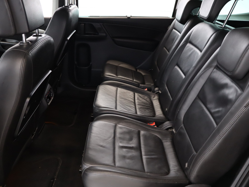 Seat Alhambra, 2014