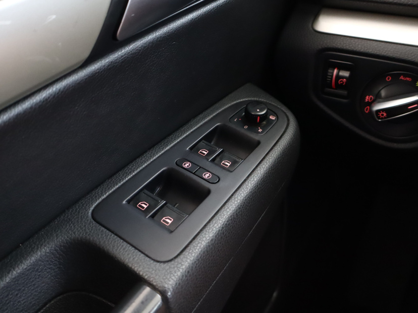 Seat Alhambra, 2014