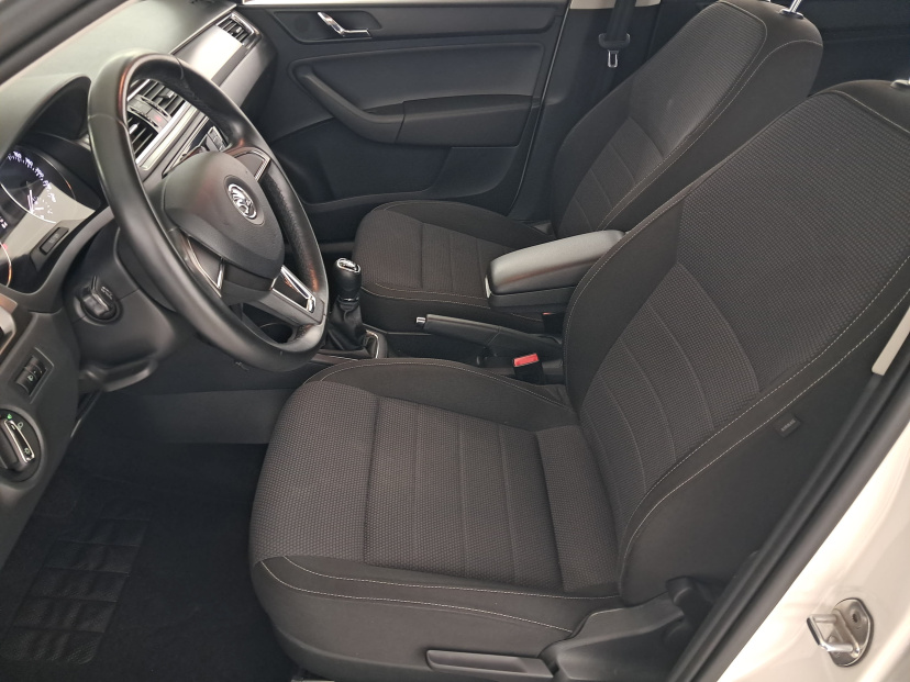 Škoda Rapid Spaceback, 2016