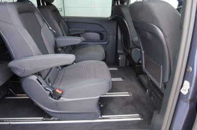 Mercedes-Benz V - 2025
