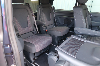 Mercedes-Benz V - 2025