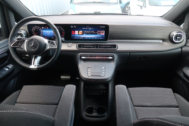 Mercedes-Benz V - 2025