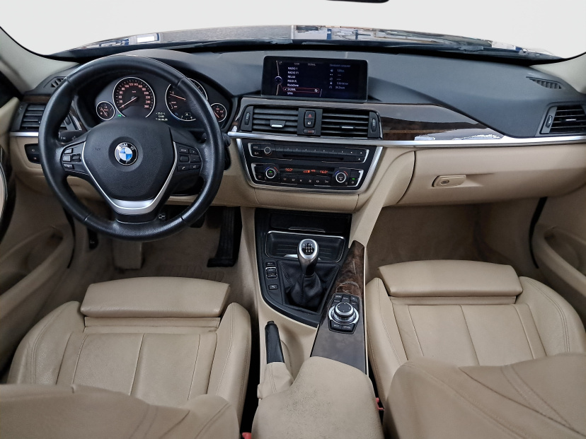 BMW 3, 2012