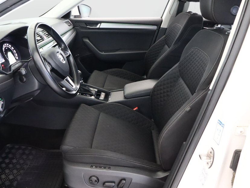 Škoda Superb, 2016
