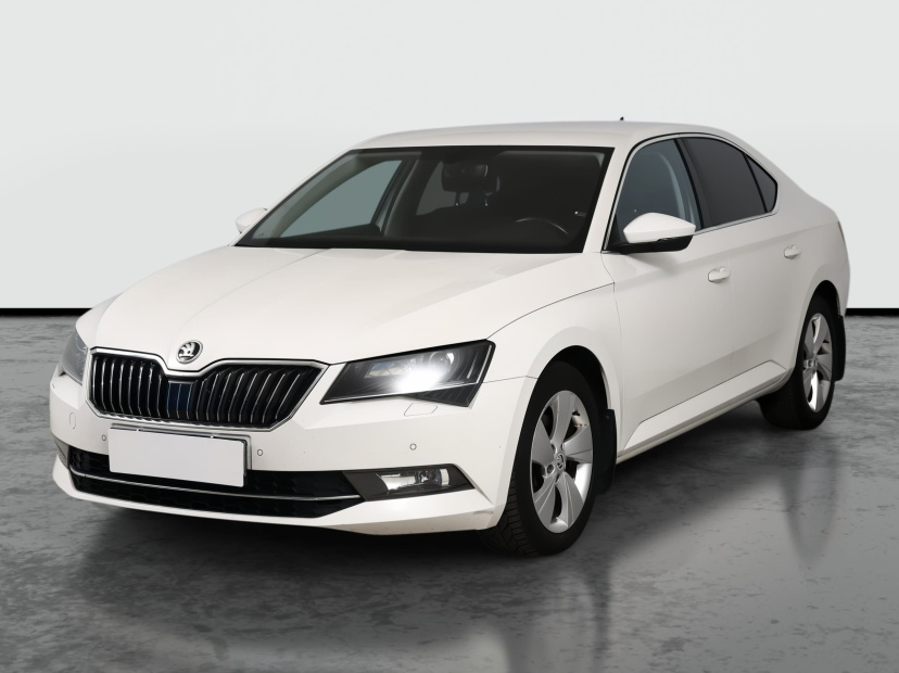 Škoda Superb, 2016