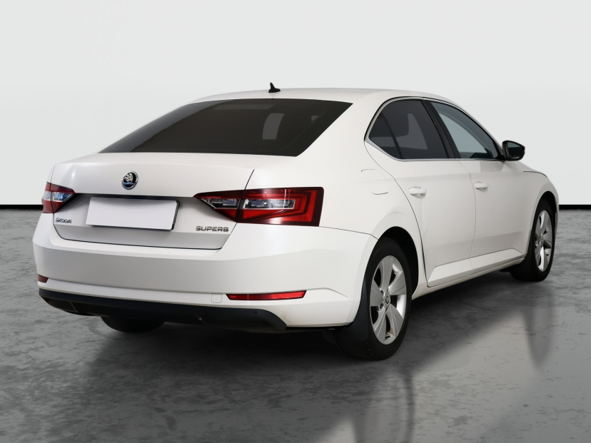 Škoda Superb, 2016