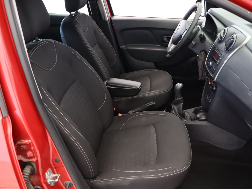Dacia Sandero, 2015
