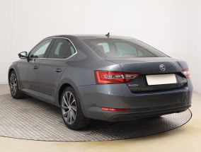 Škoda Superb - 2018