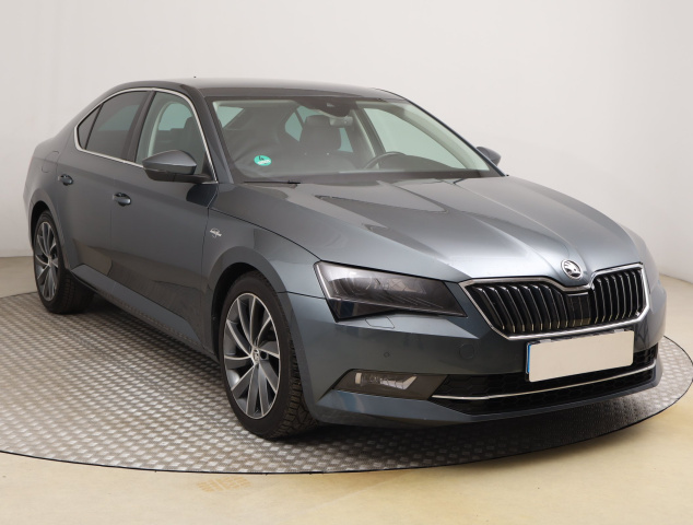 Škoda Superb 2018