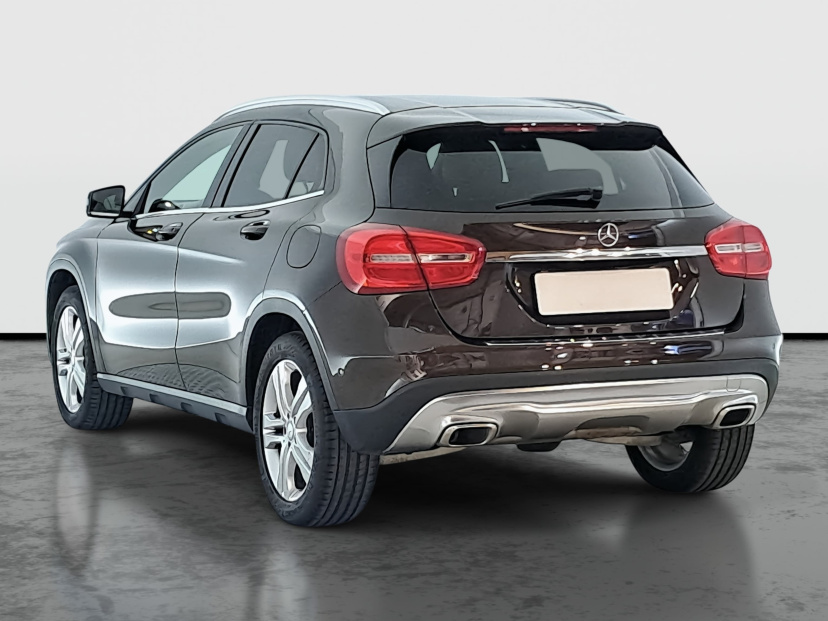Mercedes-Benz GLA, 2015