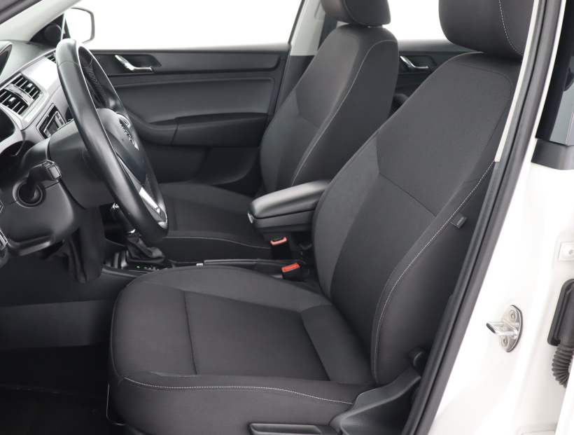 Škoda Rapid Spaceback, 2016