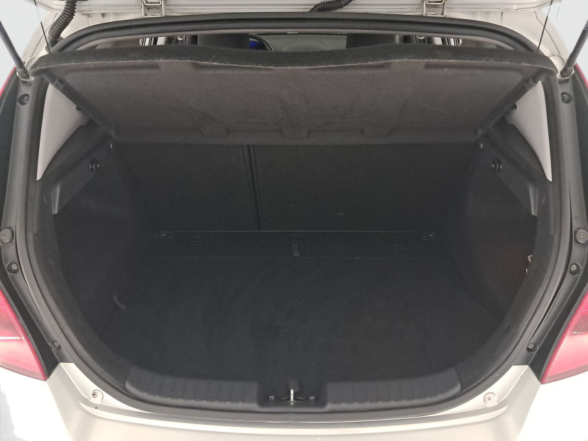 Hyundai i30, 2011