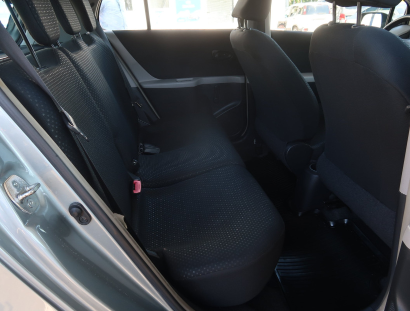 Toyota Yaris, 2010