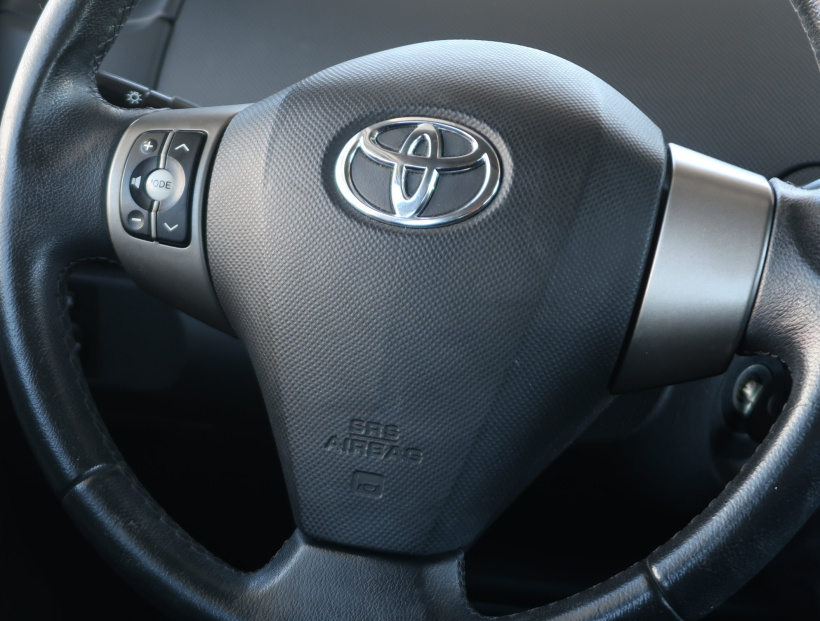 Toyota Yaris, 2010