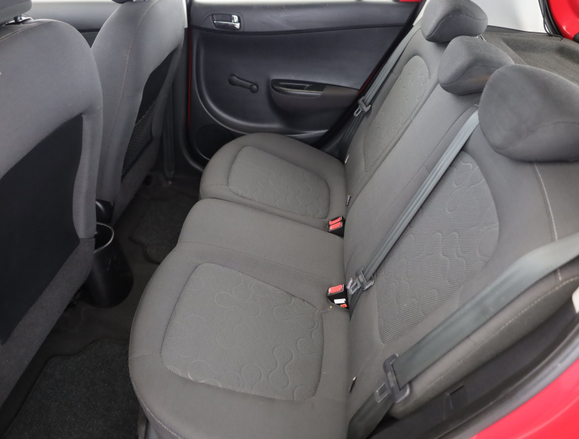 Hyundai i20, 2012