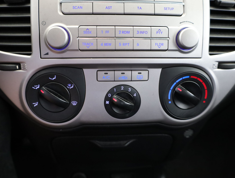 Hyundai i20, 2012