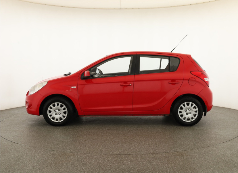 Hyundai i20, 2012