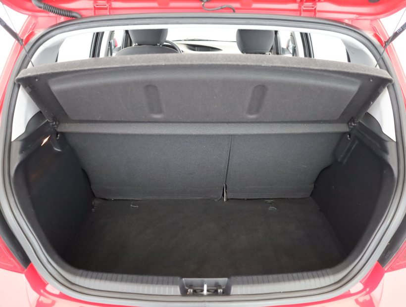 Hyundai i20, 2012