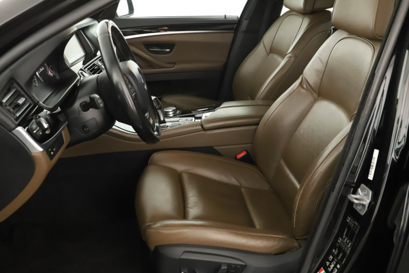 BMW 5, 2015