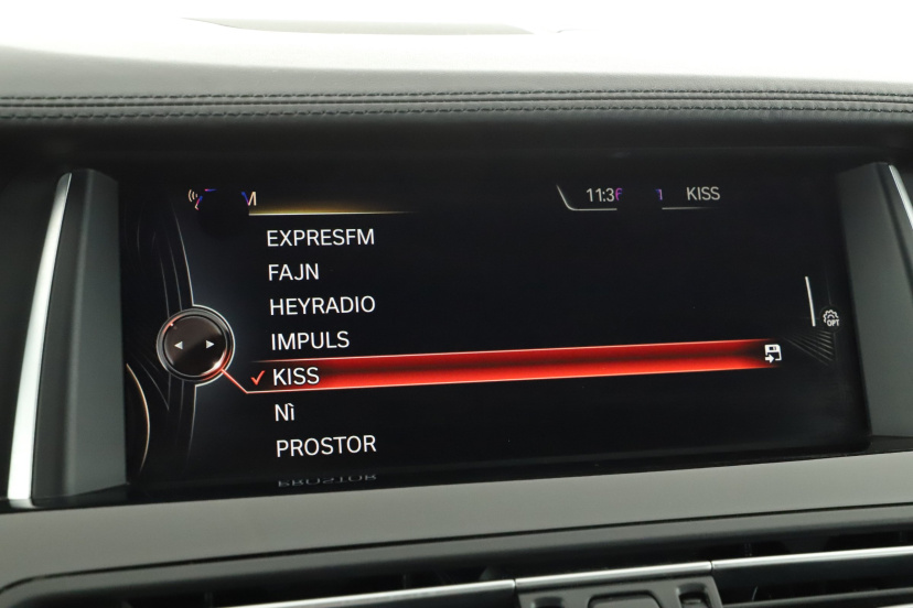 BMW 5, 2015
