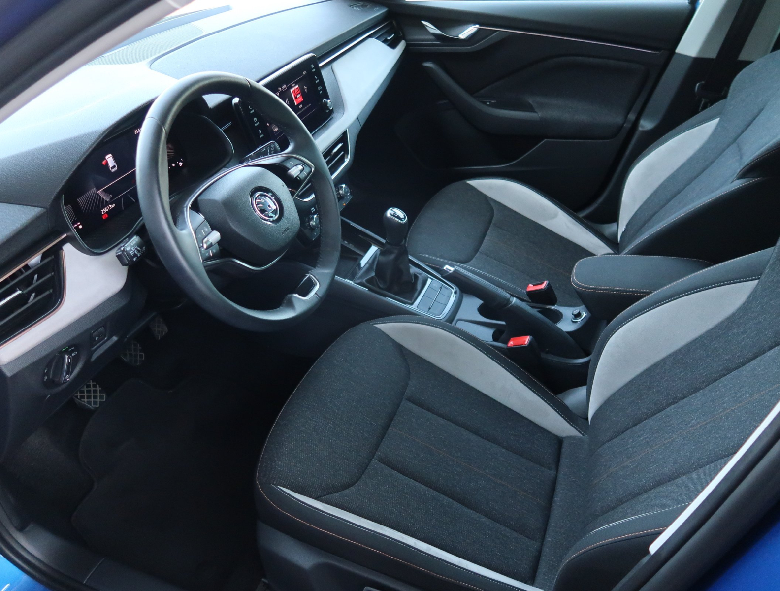 Škoda Scala - 2024