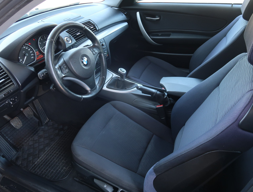 BMW 1, 2008