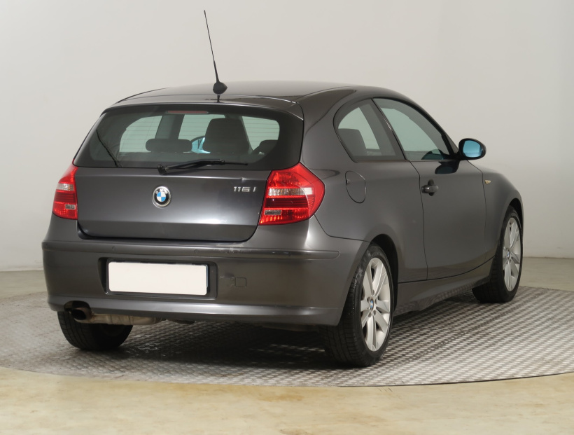 BMW 1, 2008